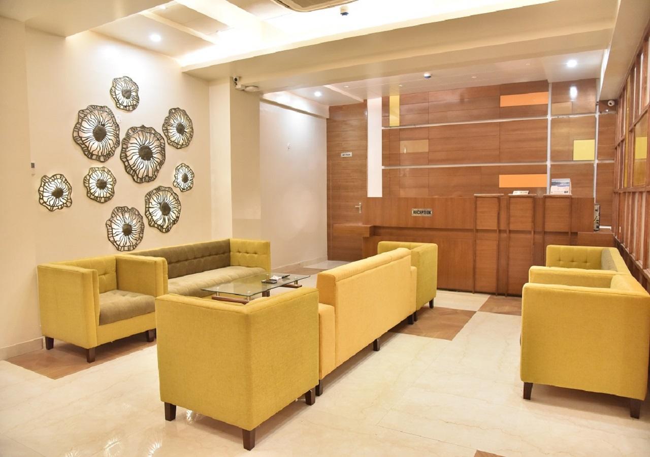 Hotel Rk Grand Benares Buitenkant foto